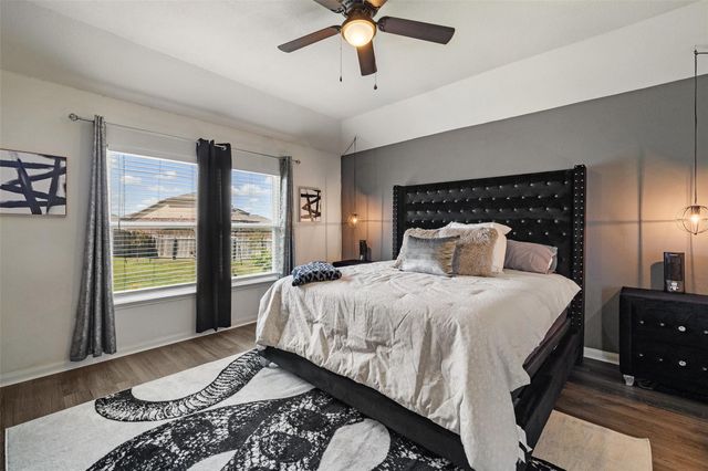 13701 Charles W Fairbanks CV, Manor, TX 78653