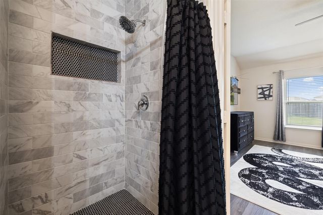 13701 Charles W Fairbanks CV, Manor, TX 78653