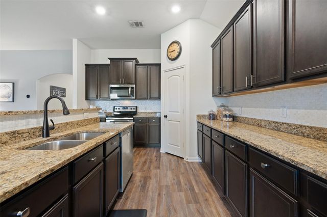 13701 Charles W Fairbanks CV, Manor, TX 78653