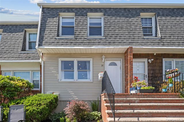 31 Gladys Drive, Spring Valley, NY 10977