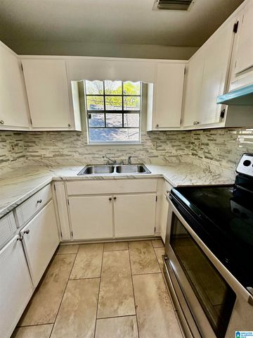 761 CROWNE ROAD, Birmingham, AL 35224