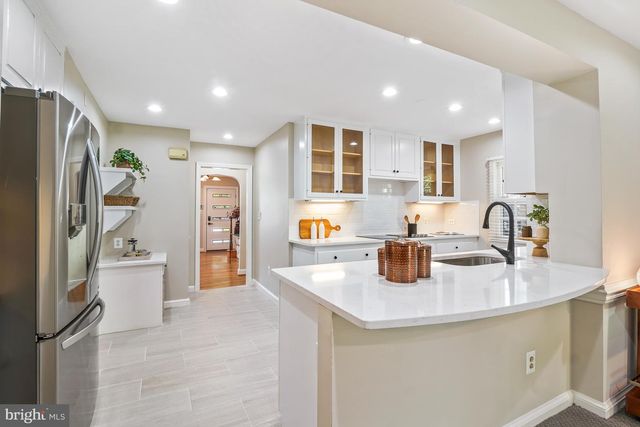 8613 IRVINGTON AVE, Bethesda, MD 20817