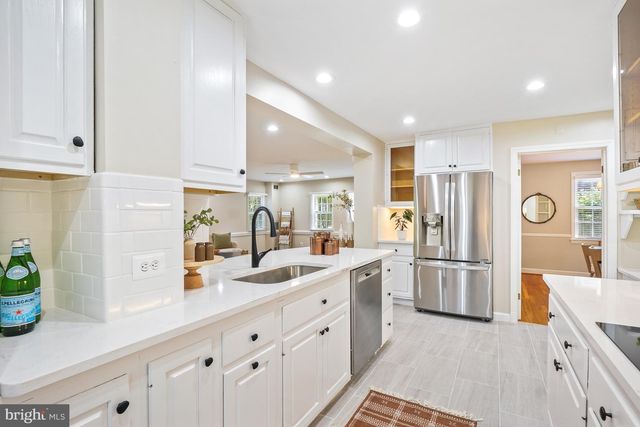 8613 IRVINGTON AVE, Bethesda, MD 20817