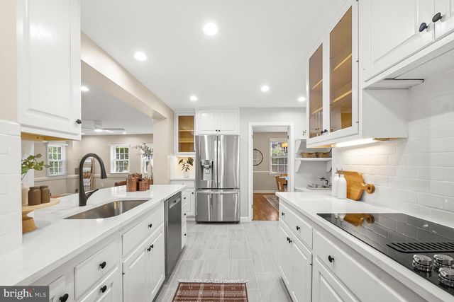 8613 IRVINGTON AVE, Bethesda, MD 20817