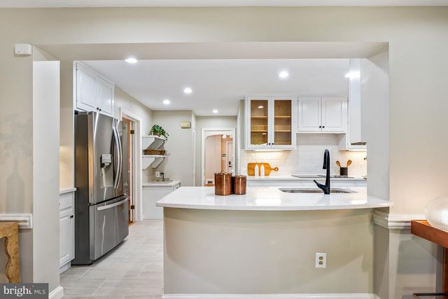 8613 IRVINGTON AVE, Bethesda, MD 20817