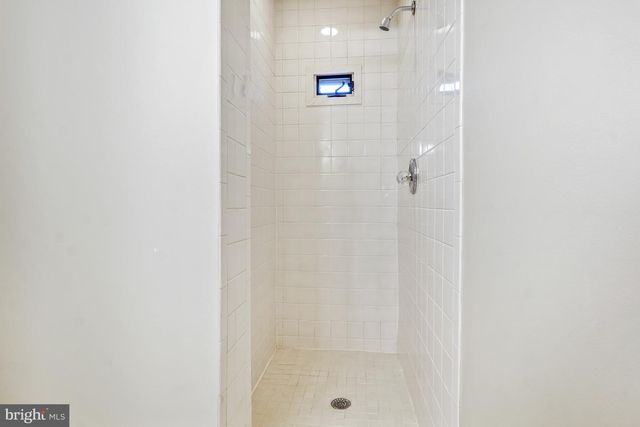 8613 IRVINGTON AVE, Bethesda, MD 20817