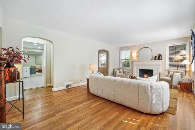 8613 IRVINGTON AVE, Bethesda, MD 20817
