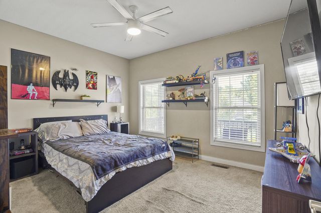 3805 EAGLE VIEW CT, Columbia, MO 65203