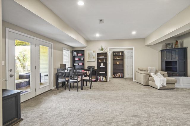 3805 EAGLE VIEW CT, Columbia, MO 65203