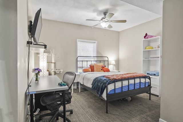 3805 EAGLE VIEW CT, Columbia, MO 65203