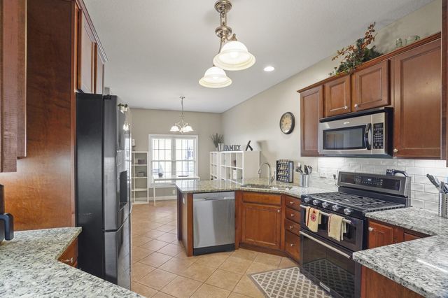 3805 EAGLE VIEW CT, Columbia, MO 65203
