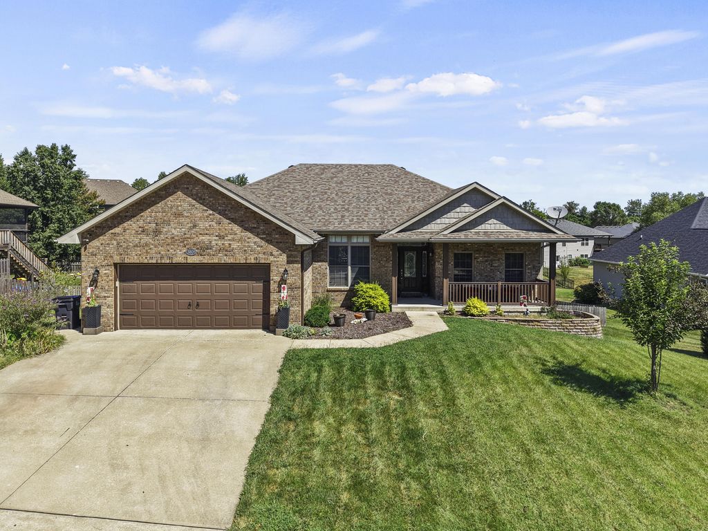 3805 EAGLE VIEW CT, Columbia, MO 65203