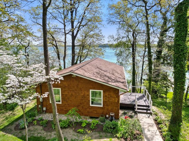 20189 Dogwood Trail, White Pigeon, MI 49099