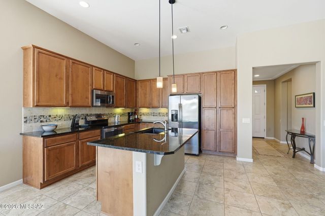 31271 S Hildogo Drive, Oracle, AZ 85623