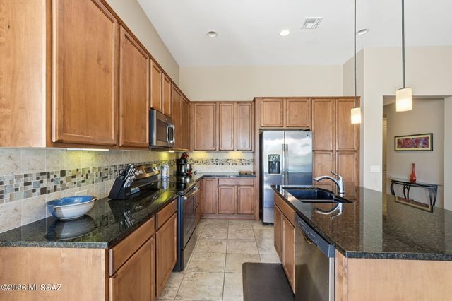 31271 S Hildogo Drive, Oracle, AZ 85623