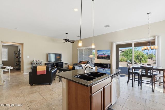 31271 S Hildogo Drive, Oracle, AZ 85623