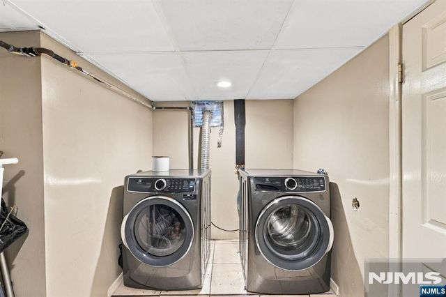 88-90 Burlington Avenue, Paterson, NJ 07502