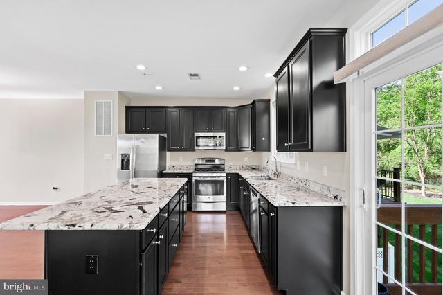 415 CHESTNUT CT, Langhorne, PA 19047