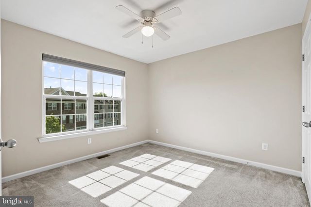 415 CHESTNUT CT, Langhorne, PA 19047