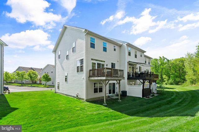 415 CHESTNUT CT, Langhorne, PA 19047