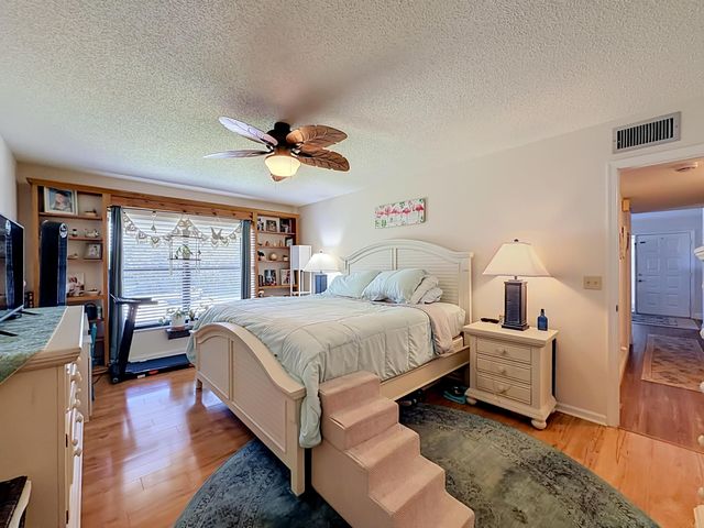 950 S Kanner Highway 308, Stuart, FL 34994