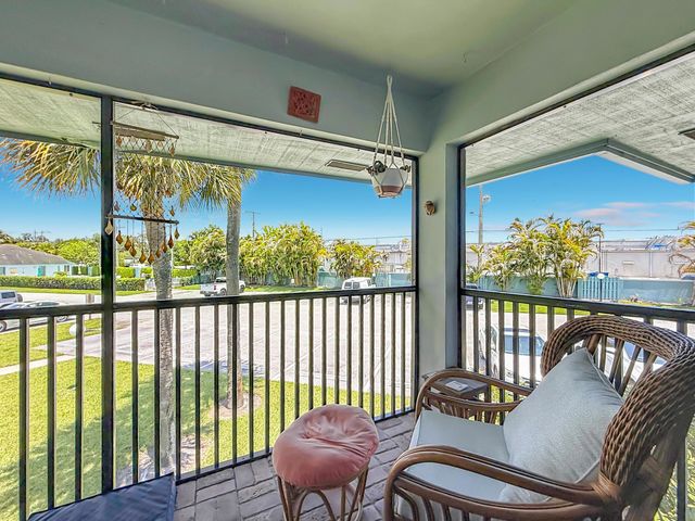 950 S Kanner Highway 308, Stuart, FL 34994