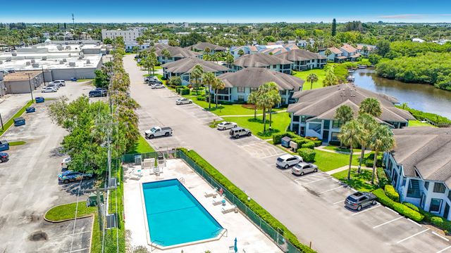 950 S Kanner Highway 308, Stuart, FL 34994