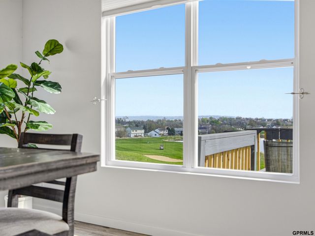 13805 Kelly Drive, Bellevue, NE 68123