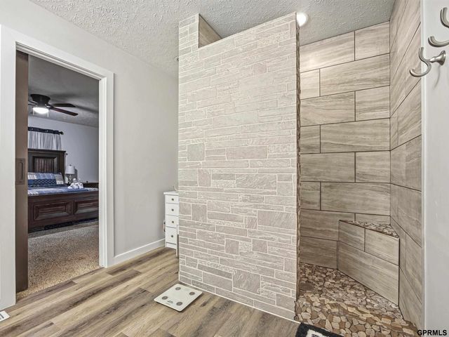 13805 Kelly Drive, Bellevue, NE 68123