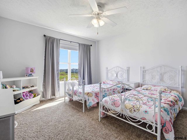 13805 Kelly Drive, Bellevue, NE 68123