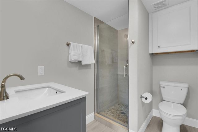 16380 Dublin CIR 104, Fort Myers, FL 33908