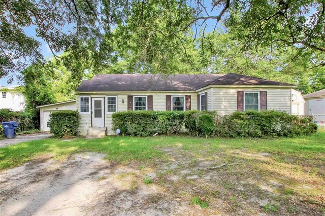 803 Marvin Avenue, Leesville, LA 71446