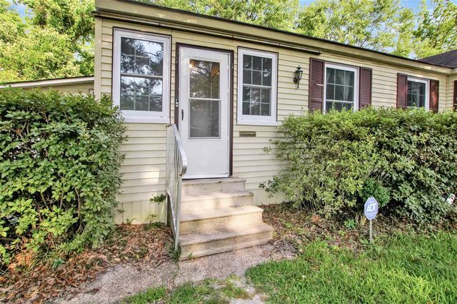 803 Marvin Avenue, Leesville, LA 71446