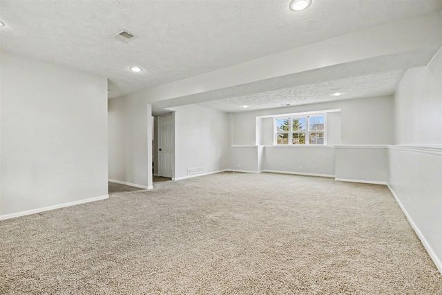 5151 Taylor Ridge Drive, Kentwood, MI 49512