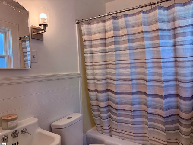 212 Whitehall Road, Anderson, SC 29625