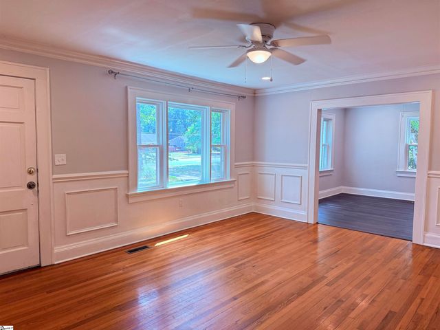 212 Whitehall Road, Anderson, SC 29625