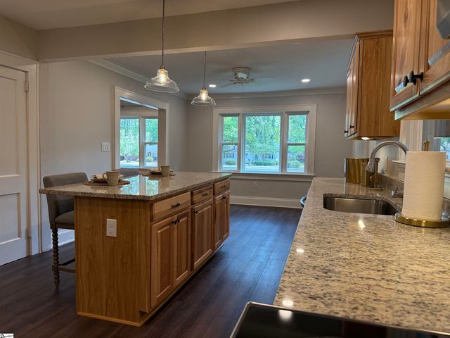 212 Whitehall Road, Anderson, SC 29625