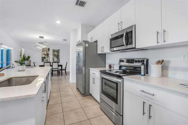 29227 SW 169th Avenue, Homestead, FL 33030