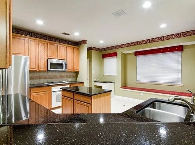 9033 Portage Lane, Plano, TX 75024