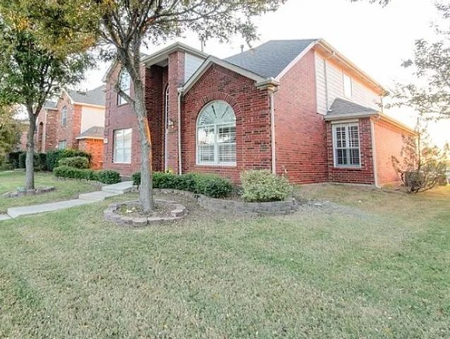 9033 Portage Lane, Plano, TX 75024