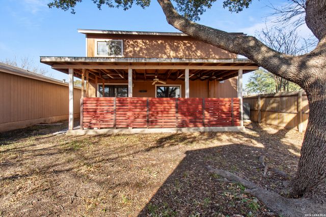 6858 cape meadow, Converse, TX 78109