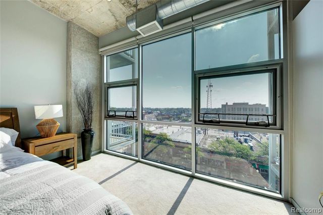 100 W 5th St 610, Royal Oak, MI 48067