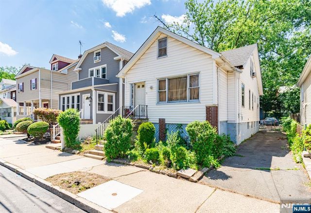 213 Kerrigan Boulevard, Newark, NJ 07106