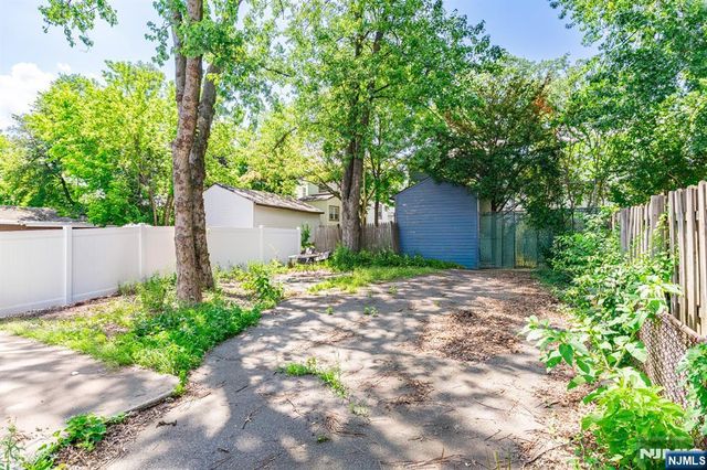 213 Kerrigan Boulevard, Newark, NJ 07106