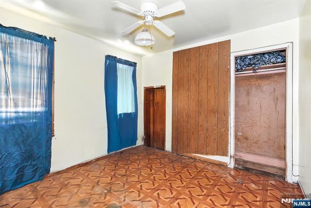 213 Kerrigan Boulevard, Newark, NJ 07106