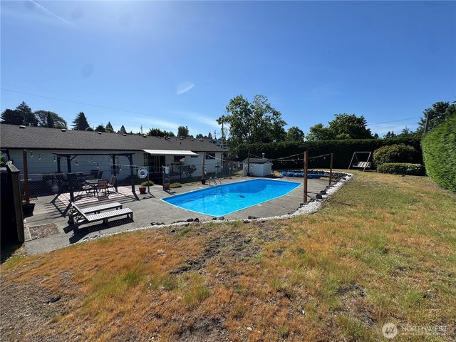 1502 N James St, Tacoma, WA 98406