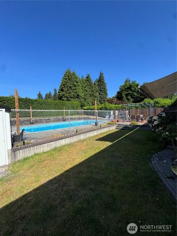 1502 N James St, Tacoma, WA 98406