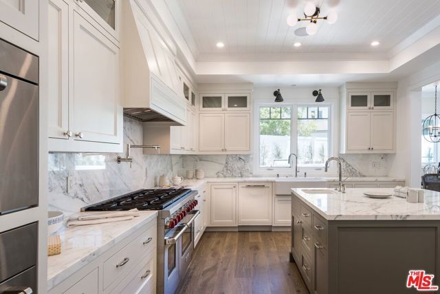 530 Arbramar Avenue, Pacific Palisades (los Angeles), CA 90272