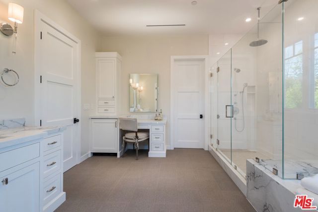 530 Arbramar Avenue, Pacific Palisades (los Angeles), CA 90272