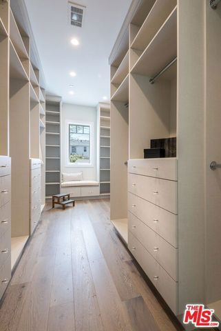 530 Arbramar Avenue, Pacific Palisades (los Angeles), CA 90272